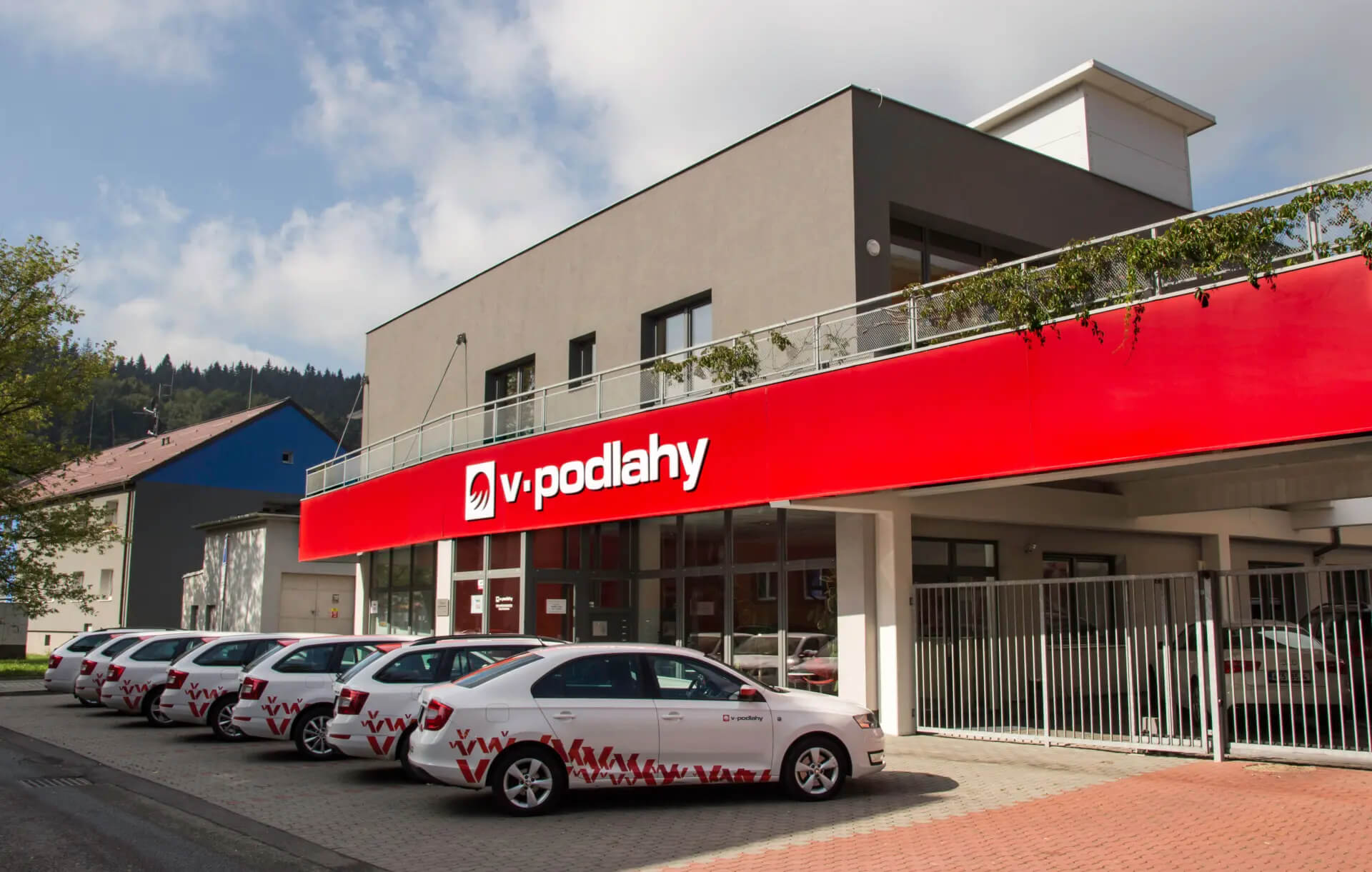 vsetin v-podlahy centrala